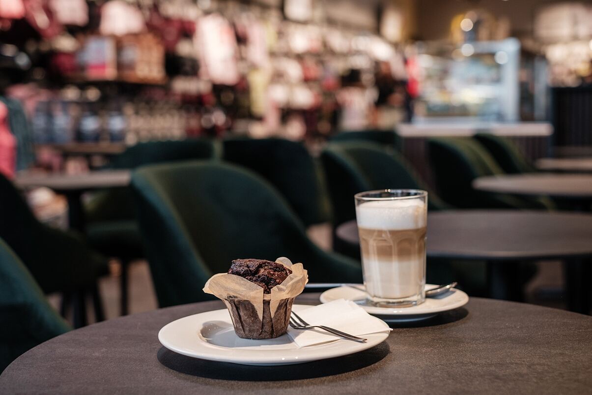 EÖ Leobersdorf_Kaffeegenuss vor Ort © Tchibo _ Stefan Gergely