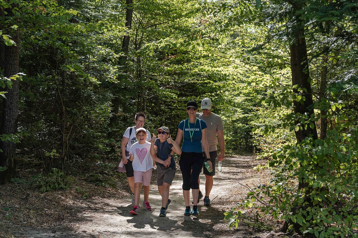 Bild3-WQ_Wandertag_cLauraJagoschuetz