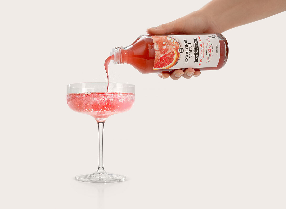 SST_CraftedMixers_Lifestyle_(c)SodaStream
