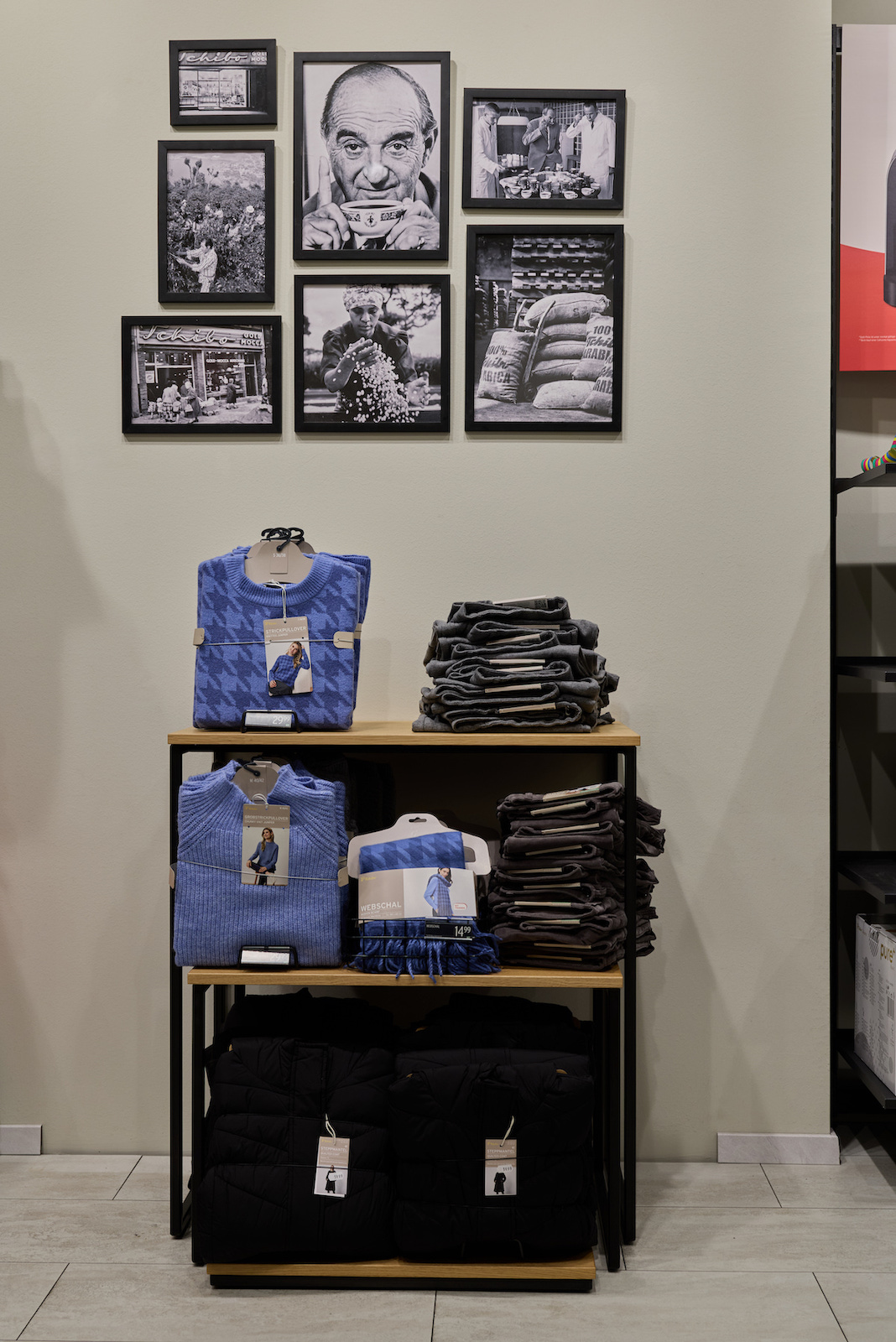 5_APA_COM_TchiboKapfenberg_FIEDLER__X5A2002_FIEDLER